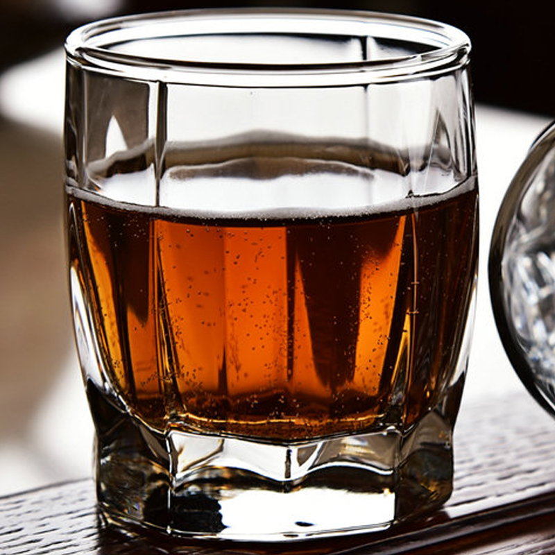 Factory wholesale mini whisky glass, eco-friendly whisky glass